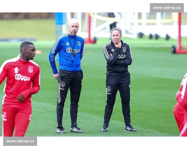 基于欧冠技术统计的战术趋势与球队表现多维度数据分析研究标题 基于欧冠技术统计的战术趋势与球队表现多维度数据分析研究标题